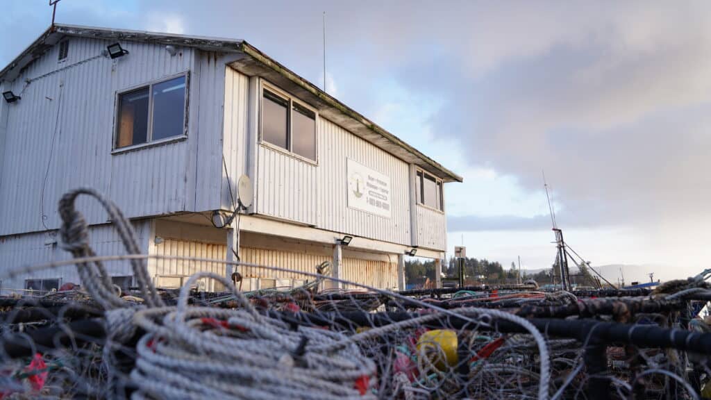 ilwaco seafood supplier office